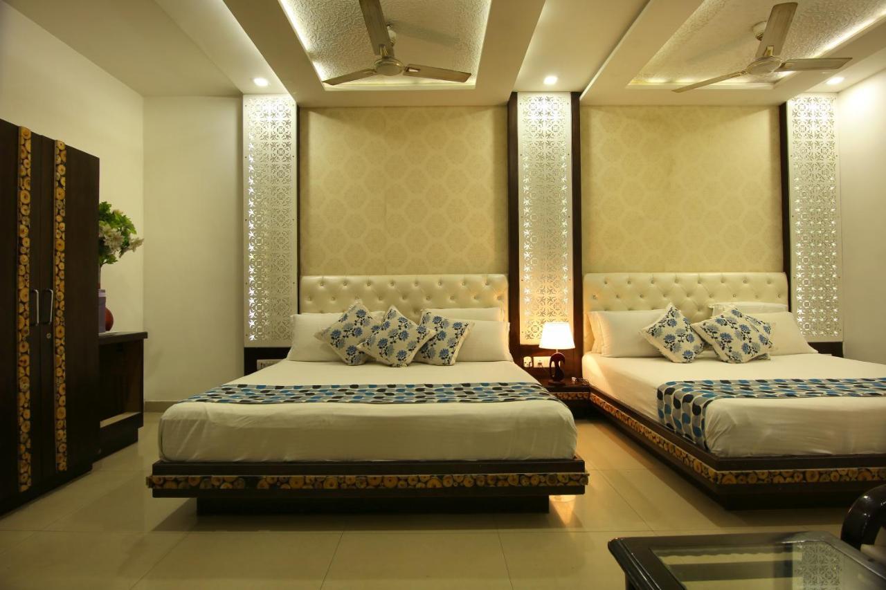 Riya Palace Agra  Buitenkant foto